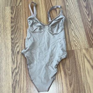 Never worn Skims bodysuit